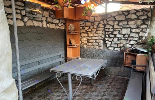 Kutaisi House | Guesthouse BATU