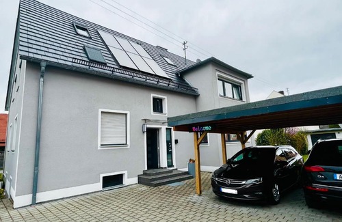 Oberhausen-Sud House | Guesthouse David