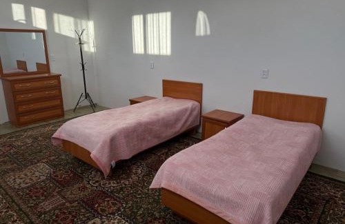 Karakol House | GuestHouse "ERKIN"