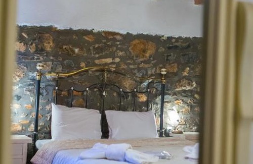 Aghios Athanasios Apartment | Guesthouse Tsegani