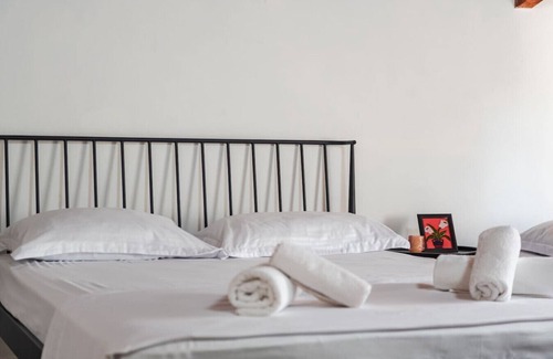 Shkoder House | Guesthouse 'Hapa të Lehtë' - Room 2 - Pro Bono