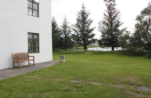 Husavik House | Guesthouse Hraunbaer