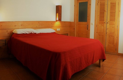 Paul House | Guesthouse in the heart of the tropical valley of Paul. Hikers paradise.