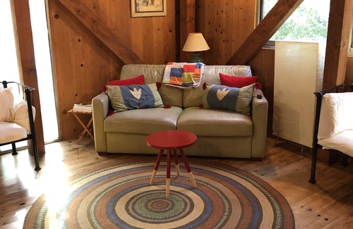 Point Arena Cottage | Guesthouse in Young Redwood Forest