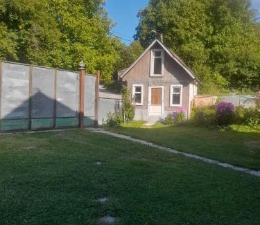 Glola House | Guesthouse 'Kavkasioni'