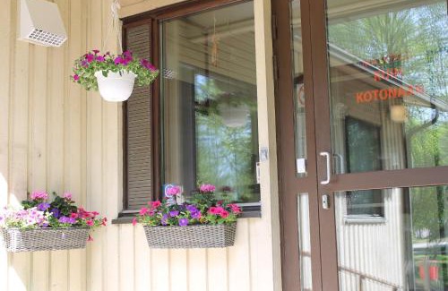 Kotka House | Guesthouse - Kuin Kotonaan