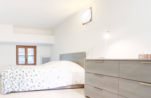 Eguisheim House | GUESTHOUSE LES 3 CHATEAUX APPARTEMENT DE CHARME WECKMUND