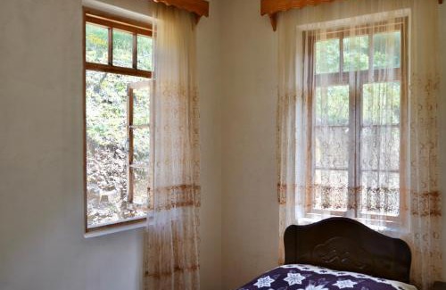 Shuakhevi House | Guesthouse Mareti
