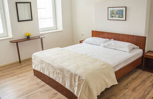 Prilep House | Guesthouse near the Old Church in Prilep