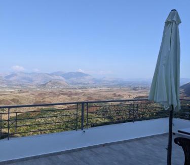 Lukove House | GuestHouse Panorama Nivice