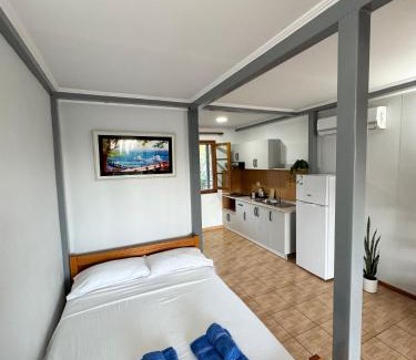 Jala House | Guesthouse Rondo