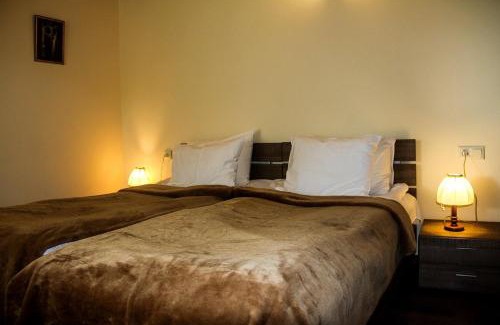 Ganisi House | Guesthouse Shamo