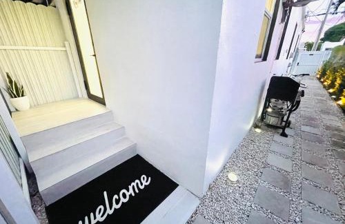 Allapattah Apartment | Guesthouse w Bikes near Wynwood