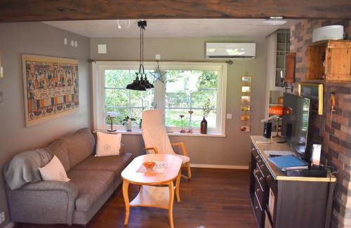 Sloinge House | Guesthouse with Patio & BBQ, 10 Min to the Beach