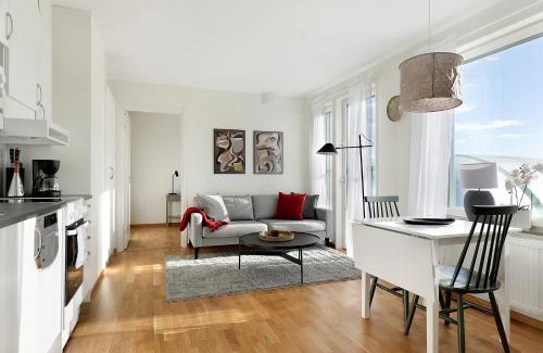 Boden Apartment | Guestly Homes - 1BR Corporate Comfort
