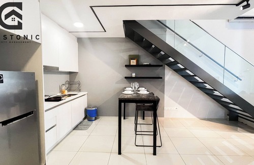 Taman Mutiara Apartment | Guestonic EkoCheras Cozy Studio
