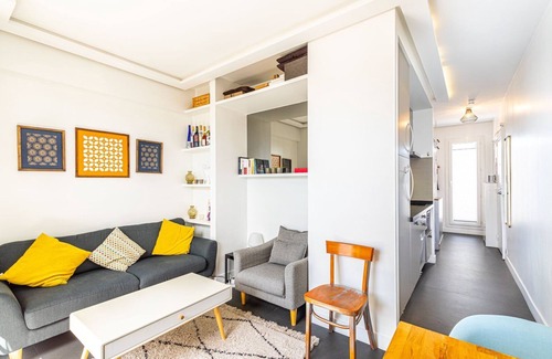 Jardin des plantes Apartment | GuestReady - A glamorous sight over the city