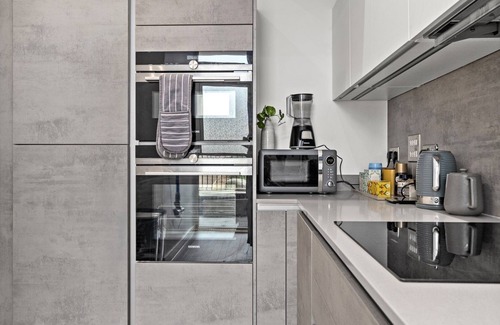 South Acton Apartment | GuestReady - A modern gem in Acton