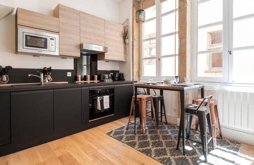Old Lyon Apartment | GuestReady - Bohemian and Chic Studio Vieux Lyon