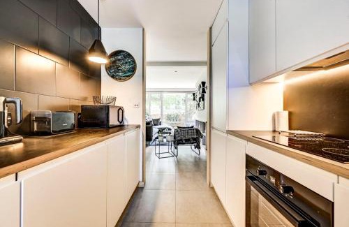 Kennington Apartment | GuestReady - Bold Modernity near Kennington Park