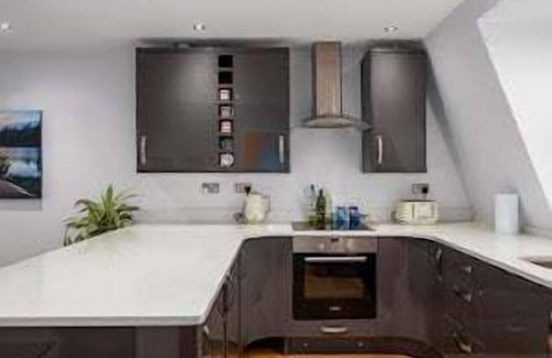 Belsize Park Apartment | GuestReady - Bright with Rooftop Terrace