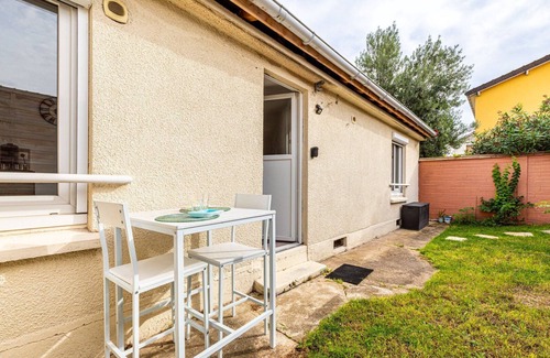 Drancy Apartment | GuestReady - Canal-side Comfort in Business Bay