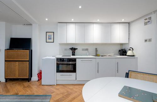 Victoria Apartment | GuestReady - Charming studio in Hackney