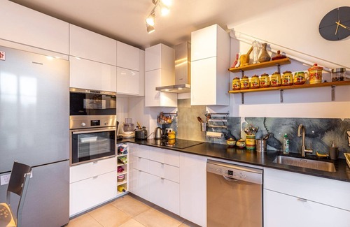 20th Arrondissement Apartment | GuestReady - Contemporary Apt in the 20th Arr.