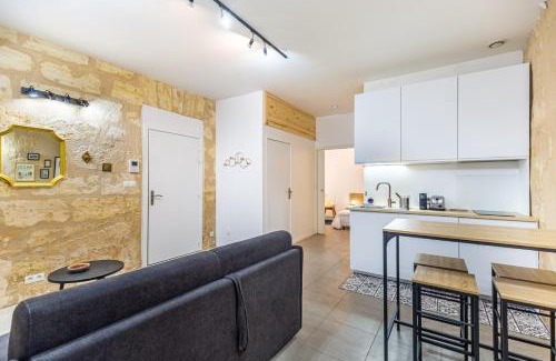 Grand Parc-Paul Doumer Apartment | GuestReady - Cozy apt in Frederic & Isabelle place