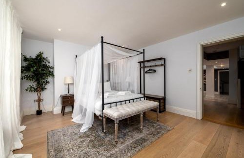 Belgravia Apartment | GuestReady – Elegant 5BR Home in Belgravia