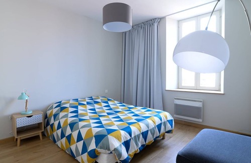 Rives de Meurthe Apartment | GuestReady - Enchanting with an open terrace