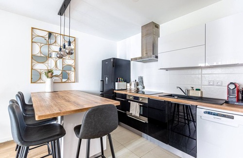 Bassins a Flot Apartment | GuestReady - Fantastic 2-bed Apt in Bordeaux