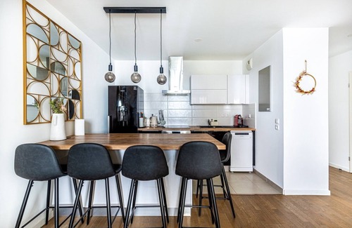 Bassins a Flot Apartment | GuestReady - Fantastic 2-bed Apt in Bordeaux
