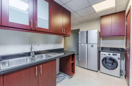 Dubai Marina Apartment | GuestReady Holiday Homes - Contemporary Apt in JBR