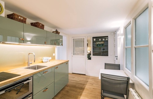Saint-Germain-l'Auxerrois Apartment | GuestReady - Incredible Parisian Ap in the 7th arr