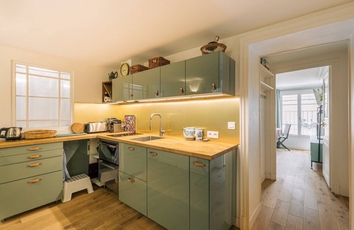 Saint-Germain-l'Auxerrois Apartment | GuestReady - Incredible Parisian Ap in the 7th arr
