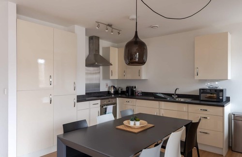 Bromley South Apartment | GuestReady - London Urban Retreat at East End
