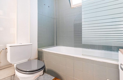 Charenton-le-Pont Apartment | GuestReady - Modern stay next to Vincennes Woods
