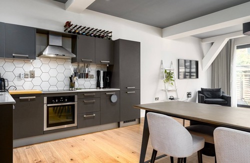 Stoke Newington Apartment | GuestReady - Modern Comfort in Stoke Newington