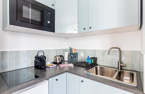Malakoff Apartment | GuestReady - New studio direct line Champs-Élysées