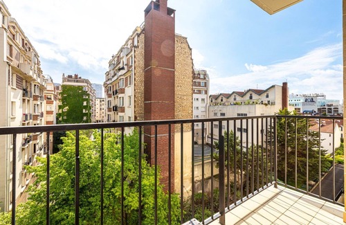 Croulebarbe Apartment | GuestReady - Serene Retreat with a balcony