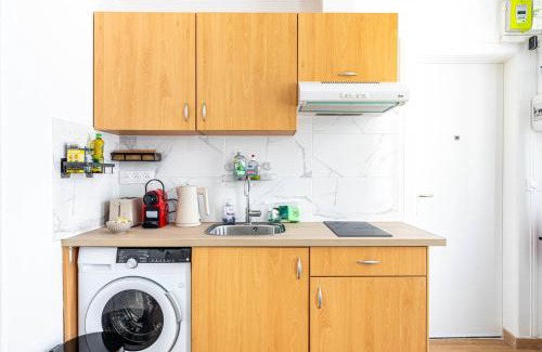 Quartier Sainte-Avoye Apartment | GuestReady - Stylish Escape in Folie-Méricourt