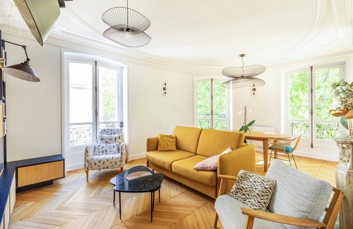 Epinettes Apartment | GuestReady - Stylish Paris Home