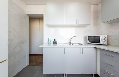 Aldoar Foz do Douro e Nevogilde Apartment | GuestReady - The New Tower 179 River View