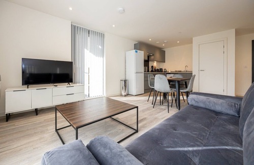 Everton Apartment | GuestReady - Tranquil Vauxhall Stay