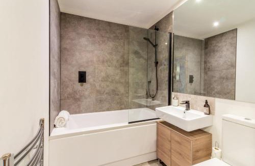 Dublin Apartment | GuestReady - Vibrant Apartment in Dolphins Barn