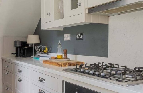 Dublin House | GuestReady - Victorian redbrick in heart of Dublin