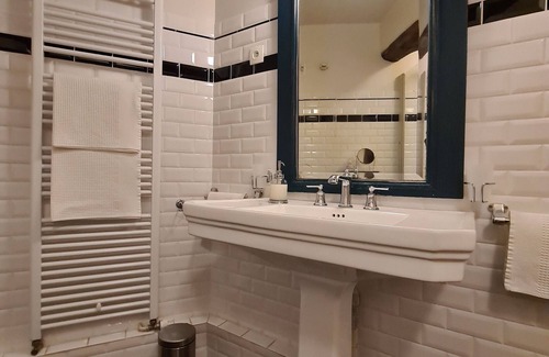 Ousson-sur-Loire Bed & Breakfast | Guestroom Ousson-sur-Loire, 2 bedrooms, 4 persons