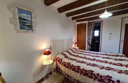 Saulnay Bed & Breakfast | Guestroom Saulnay, studio flat, 2 persons
