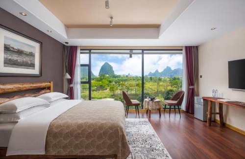 Xiufeng Hotel | Guilin Village Creek Inn-Free private car pick up station stay 3 nights
